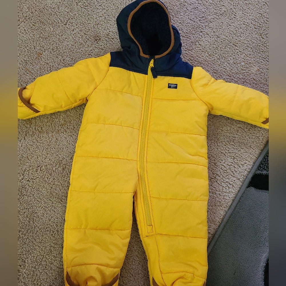 Oshkosh baby boy winter suit (18m)